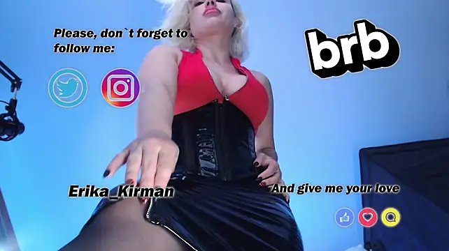Erika_Kirman live cam on StripChat