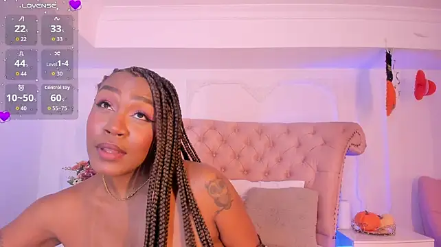 JuicyKendra_