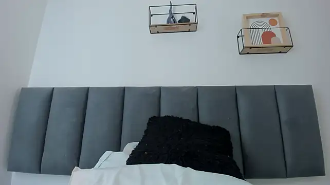 MaraOwen_ live cam on StripChat