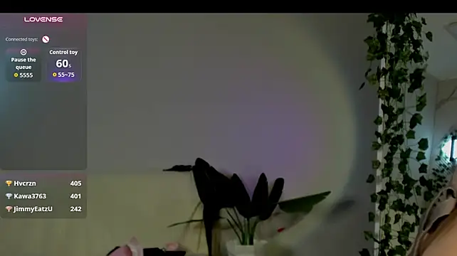 Kira_Adler live cam on StripChat