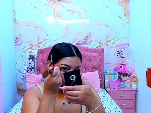 MiaBlakeXXX