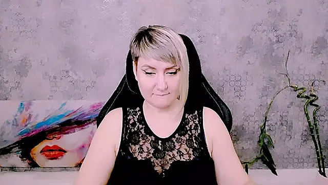 Djullia live cam on StripChat