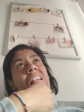 Molly_newman6