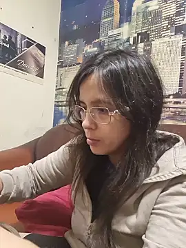 rposhta1991 live cam on StripChat