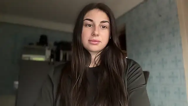 LiluMartiznir live cam on StripChat