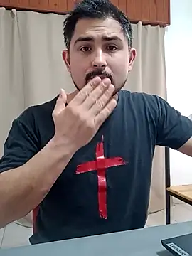 Bradd_32 live cam preview