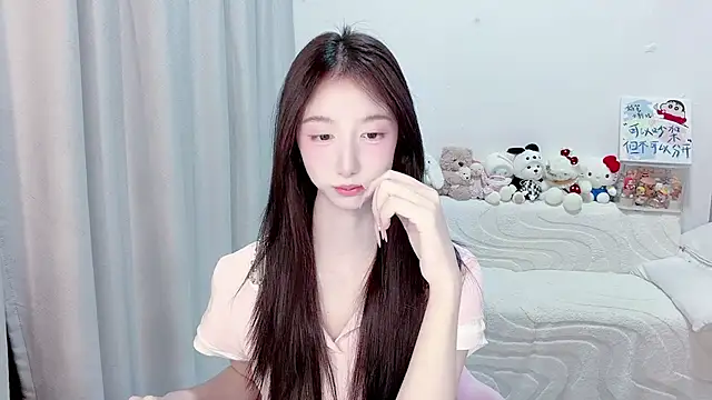 lucky-tt live cam on StripChat