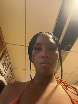 Lucia_Mcfly live cam
