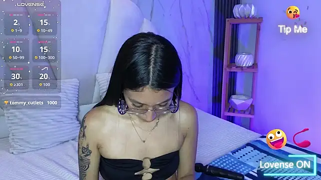 Lia_Cruz webcam