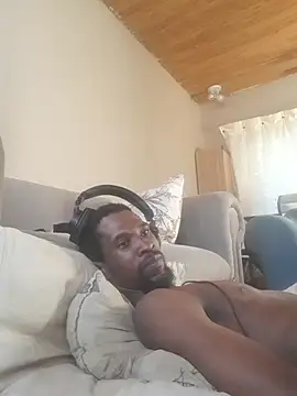 koolbend live cam on StripChat
