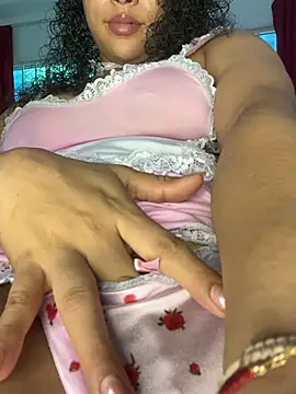 SophieD live cam preview