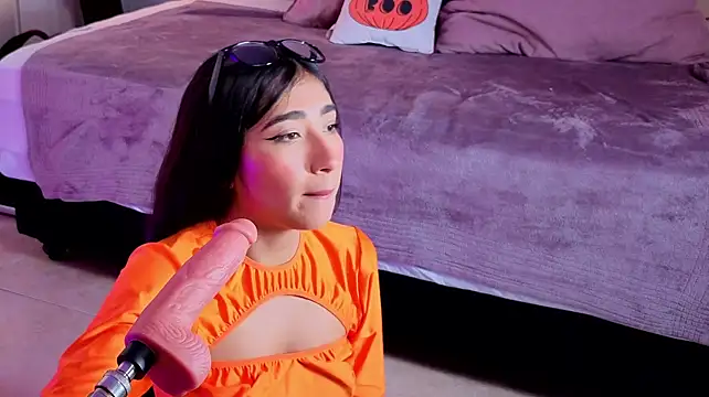 mariana_kalo (F young) - Put feet in my face, i want suck