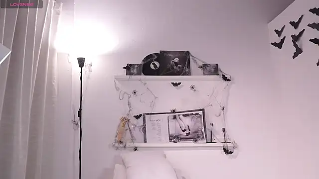 sweettener_ (T teen) - 🎯Get oil and dance sexy