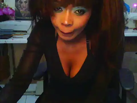 Anaconda2350 live cam on StripChat