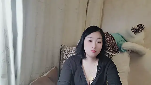 Rachel-6600