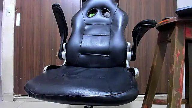 miss_bigcockts