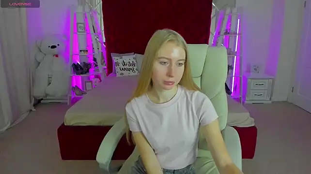 Alina_Blonde