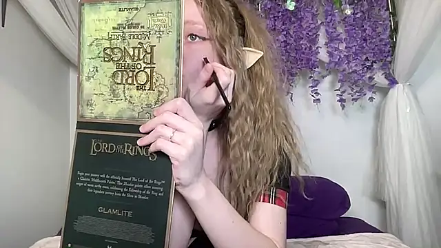 ElfGirlAna