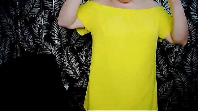 Olivia_playful