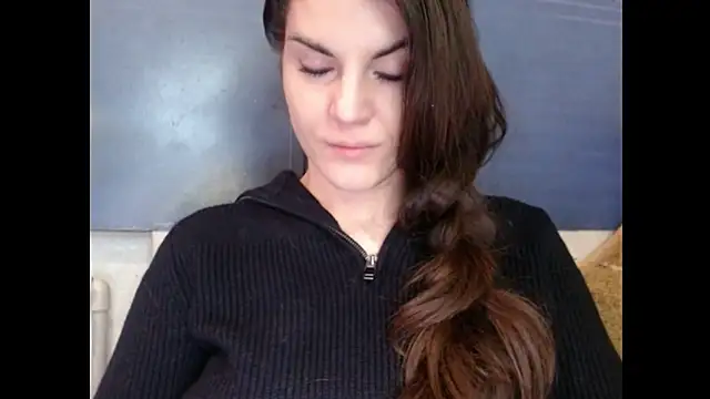 AliceTailor live cam on StripChat