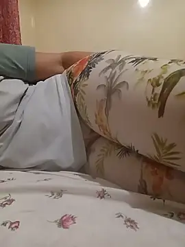 Farah-_nono