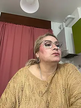 x_elena_x live cam on StripChat