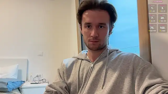 cute_mark (M young) - CUM - (fav vibration is 21)