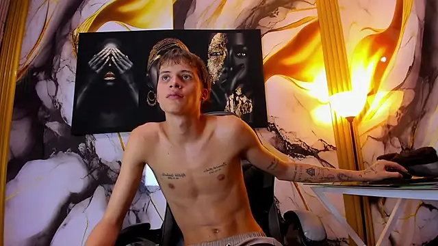 mono_blonde live cam preview
