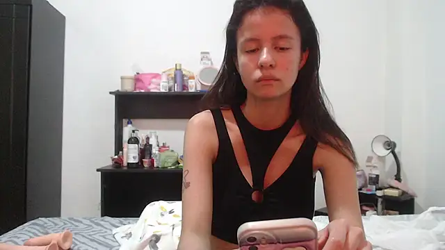 nathaly_jones_ live cam on StripChat