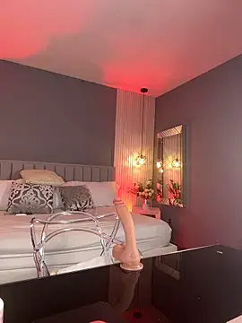 valerynova (Ask my age) - teasing in oiled body