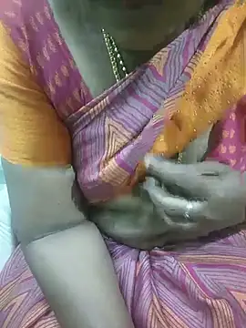 saro_tamilgirl