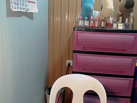 bronte_ (F young) - squirt