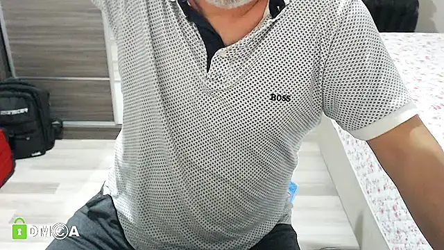 lionturk (Ask my age) - cummm
