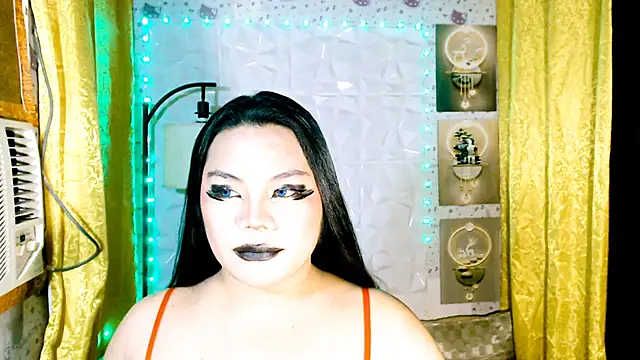 TSbrianaHugeCock
