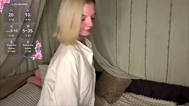 StasyBloom live cam on StripChat