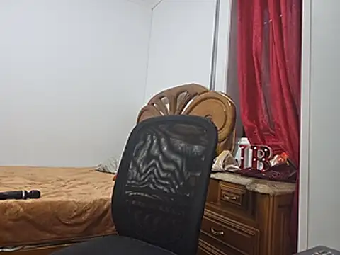 Julie_Boronat26 live cam preview