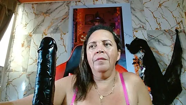 alina_maturehot