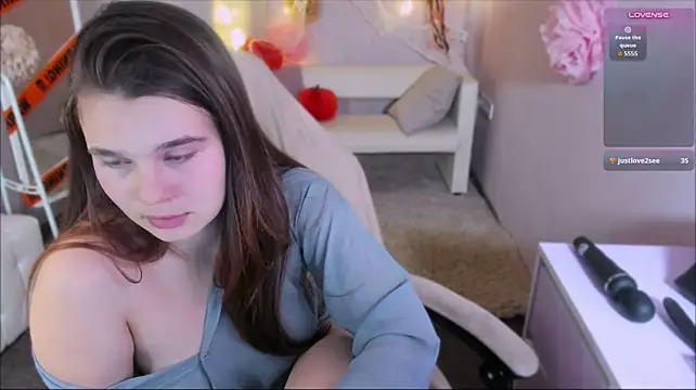 Kacey_Love live cam preview