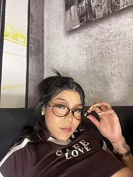 CherrySmirkXXX live cam