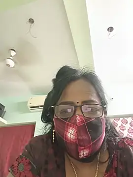 shyloja-Tamil live cam on StripChat