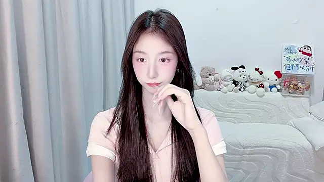 lucky-tt live cam on StripChat