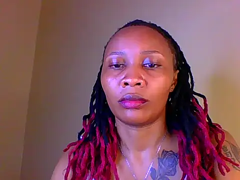 _Shantel1