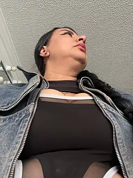 Abril_Luv