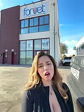 Alirawrz live webcam