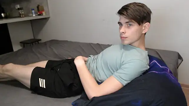 student_oliver (M young) - cum