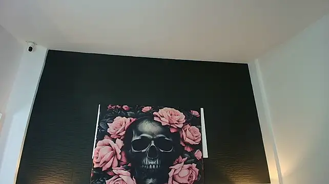 EvaaFoxxy1