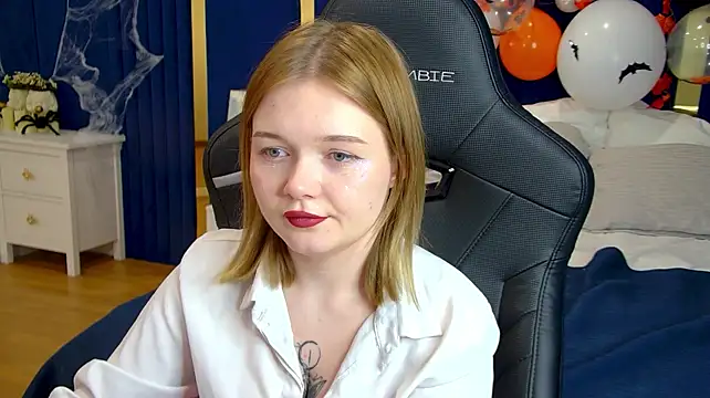 ElinaVale