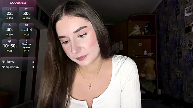 KittyNoSkirty live cam on StripChat