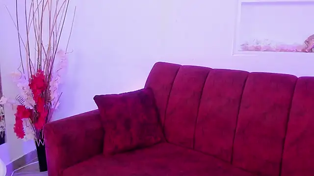 violeta27_ live cam on StripChat