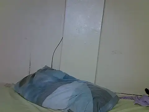 Messy_brandie live cam on StripChat